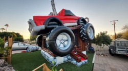 20241209 170652 1734132225 XL Monster Truck Bounce house