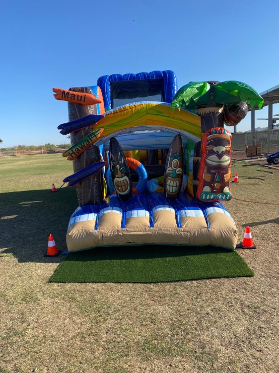 Tiki Obstacle Course Wet or Dry